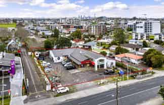 Simple income, substantial landholding