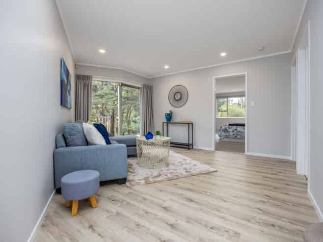37 Onedin Place, Titirangi