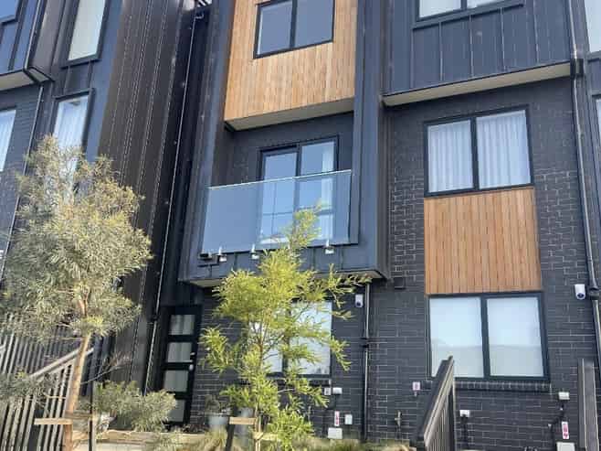 7 Longshore Drive, Long Bay