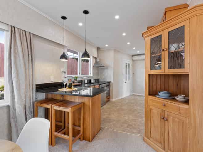 97a Clifford Road, Johnsonville