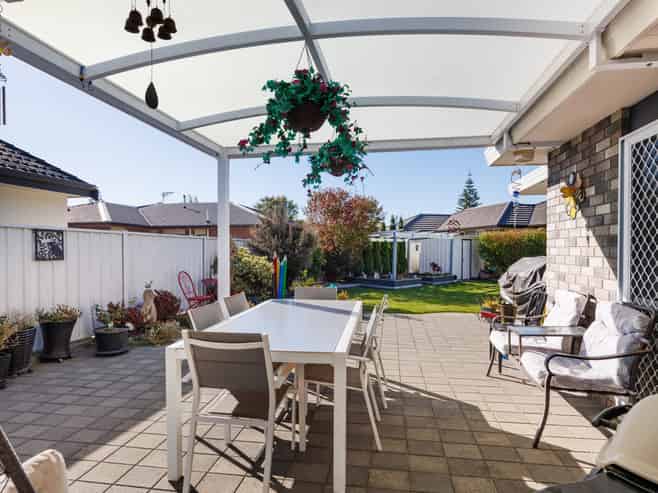 12 Lancewood Lane, Roslyn