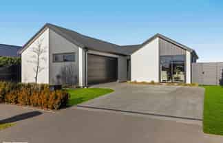17 Larissa Road, Halswell
