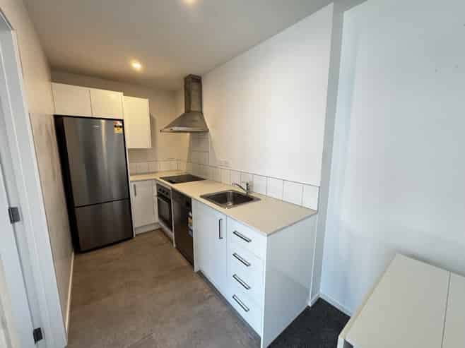 102/28B Eileen Newey Place, Henderson