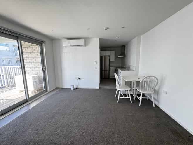 102/28B Eileen Newey Place, Henderson