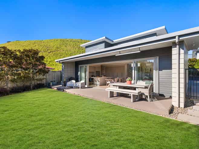 43 Ridgemount Rise, Mangere Bridge