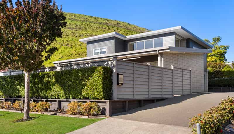 43 Ridgemount Rise, Mangere Bridge