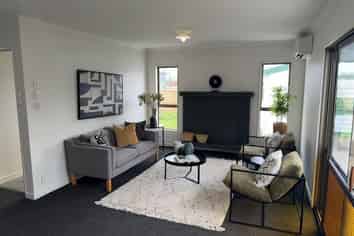 2/302A The Ridgeway, Stoke