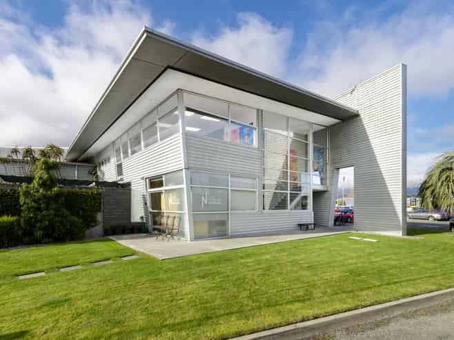 Quality First Floor Offices