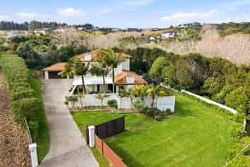 15B Regis Lane, Flat Bush