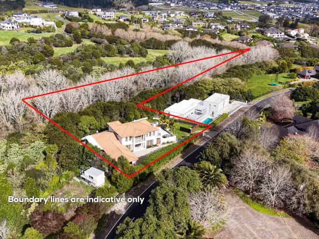15B Regis Lane, Flat Bush