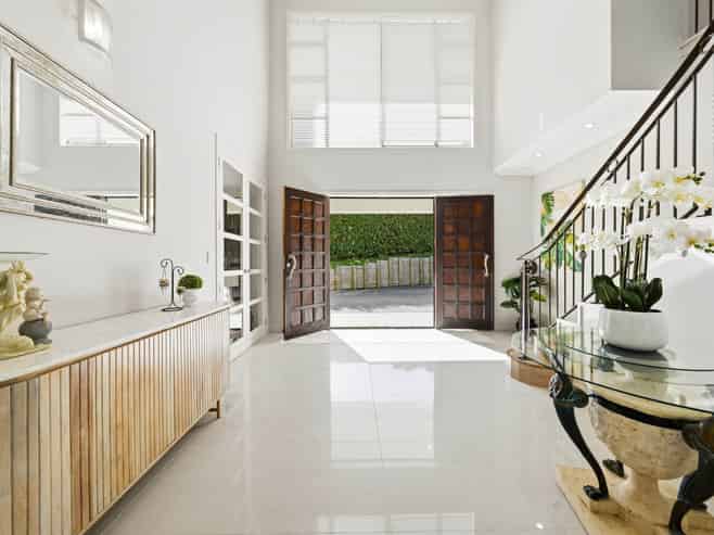 15B Regis Lane, Flat Bush