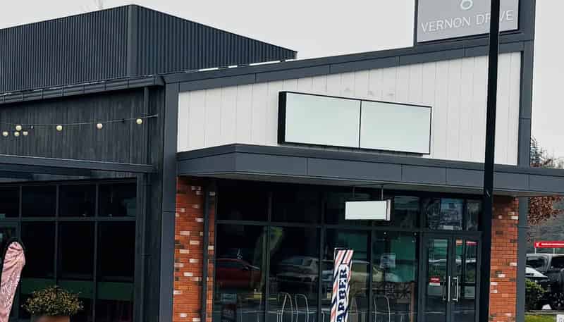 8 Vernon Drive, Lincoln