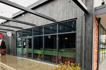 Lincoln Hospitality or Retail