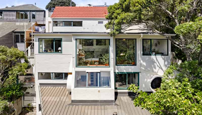 74 Ranui Crescent, Khandallah