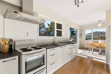 49 Prospect Terrace, Johnsonville