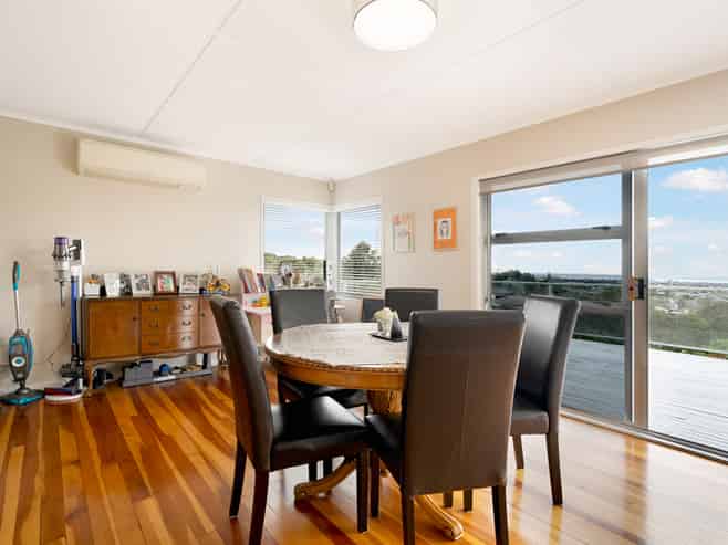 229 Golf Road, Titirangi