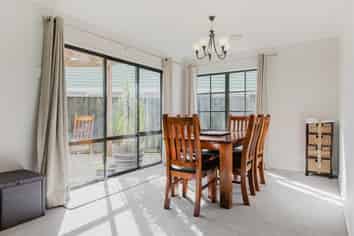 28 Royal Oak Drive, Kelvin Grove