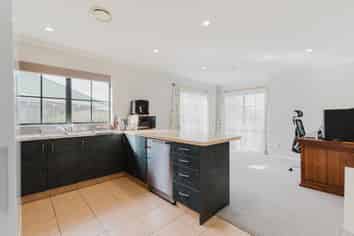 28 Royal Oak Drive, Kelvin Grove