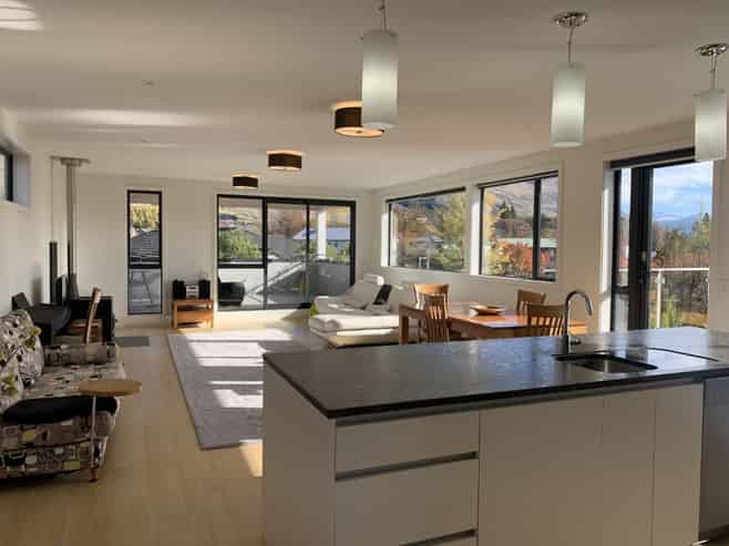 7 Stonebrook Drive, Wanaka