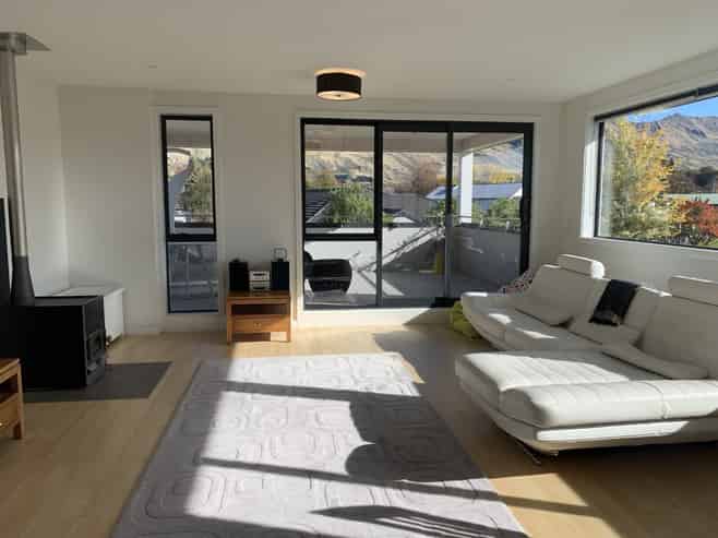 7 Stonebrook Drive, Wanaka