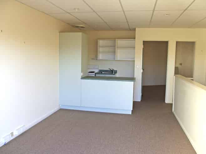 Sought After Live/Work Opportunity