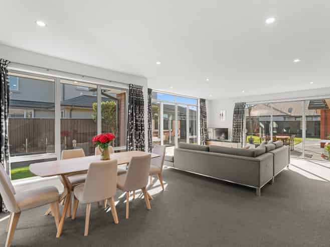 18 Westpark Drive, Burnside