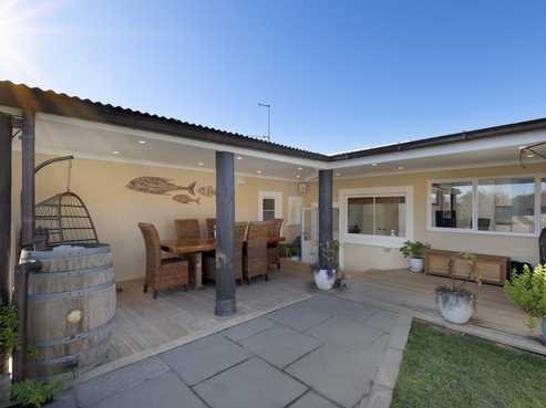 3 Waterhouse Street, Enner Glynn