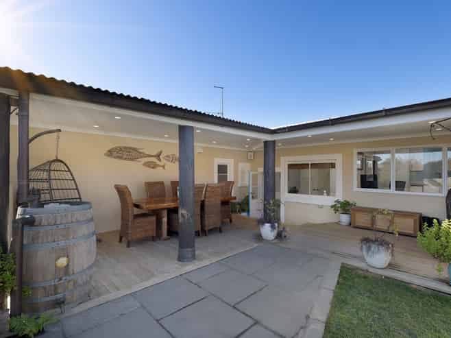 3 Waterhouse Street, Enner Glynn