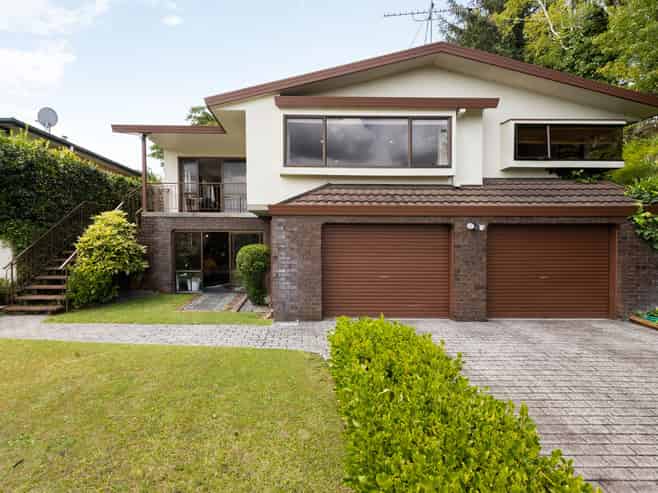 1034B River Road, Queenwood