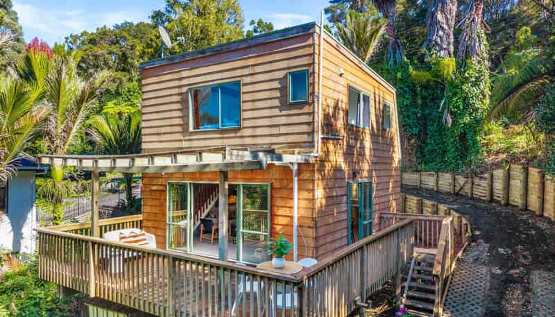 281 Huia Road, Titirangi
