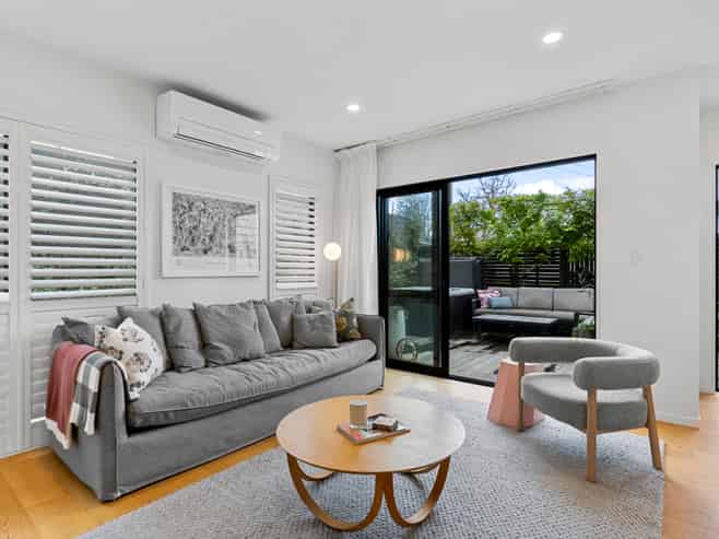 5 Fernwood Place, Waiotaiki Bay