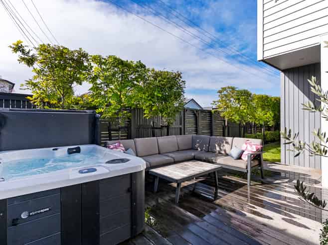 5 Fernwood Place, Waiotaiki Bay