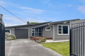 30 Slacks Road, Awapuni