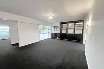 30 Slacks Road, Awapuni