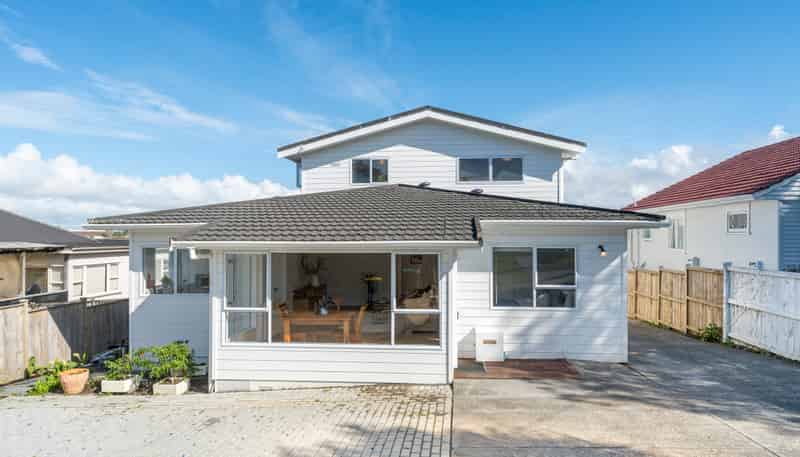 28 Dallinghoe Crescent, Milford