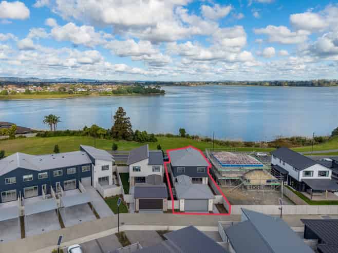 109 Waituarua Drive, Conifer Grove
