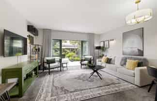 2/36 Champion Street, Saint Albans