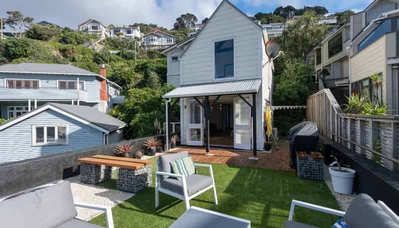 90 Evans Bay Parade, Roseneath