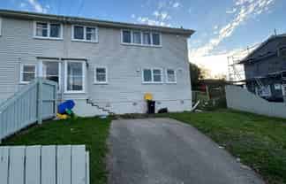 69 Tremewan Street, Tawa
