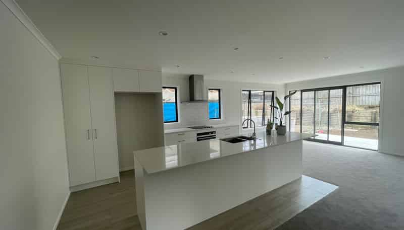 11 Yulia Road, Flat Bush