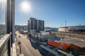 10/125 Thorndon Quay, Thorndon