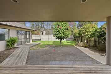 4 Owhatiura Drive, Lynmore
