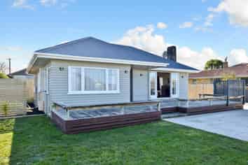 75 Enderley Avenue, Enderley