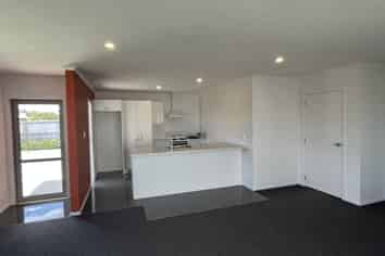 40 Joseph Street, West End