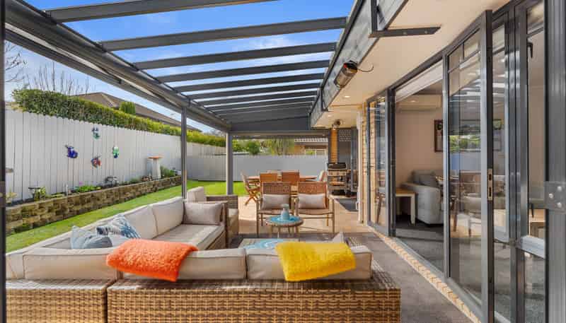 108 Lakeside Drive, Orewa