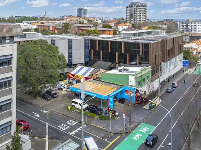 Prime development site opposite Auckland Hospital