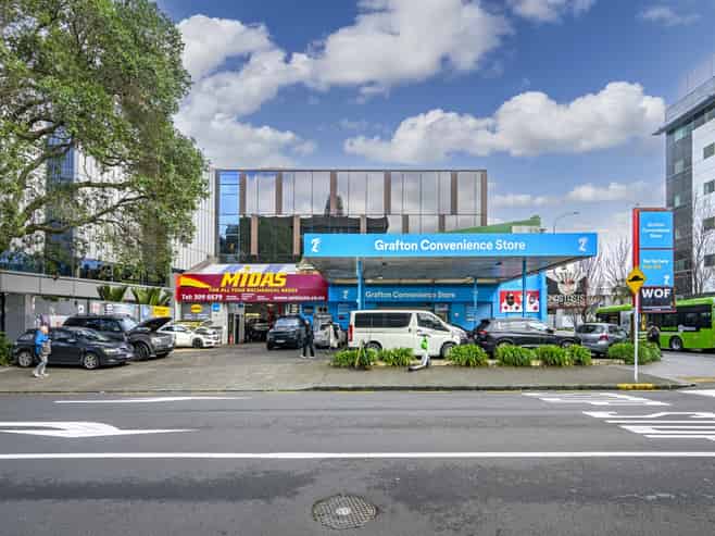 Prime development site opposite Auckland Hospital