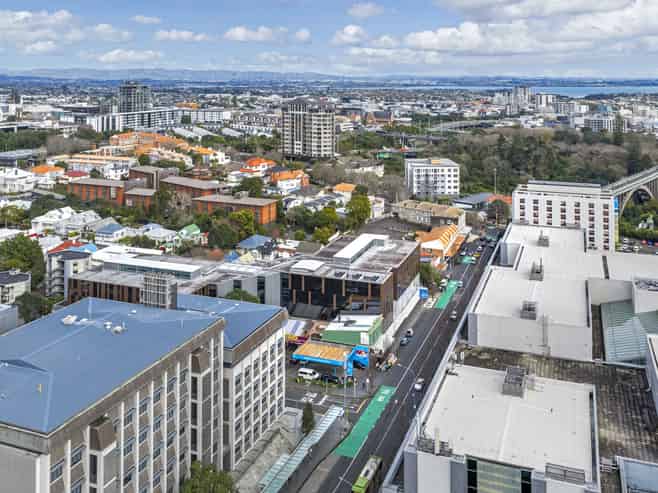 Prime development site opposite Auckland Hospital