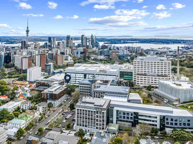 Prime development site opposite Auckland Hospital
