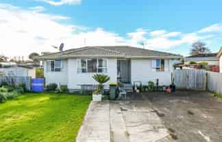 16 Serrano Place, Clover Park